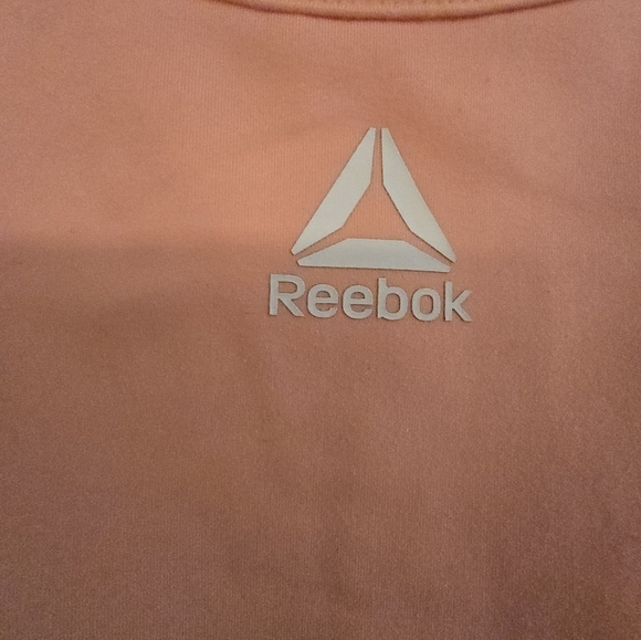 Reebok peach color sportsbra with padding size Medium! - Picture 4 of 5